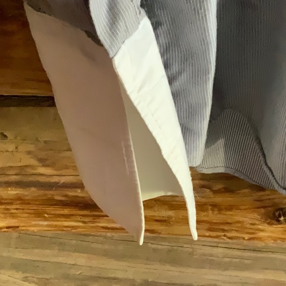 Men’s button down dress shirt with cuffs - Picture 3 of 7